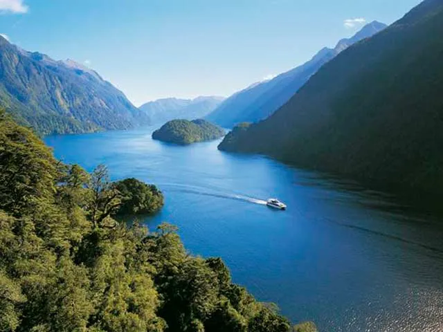 Detail_ANCruise_DoubtfulSound1