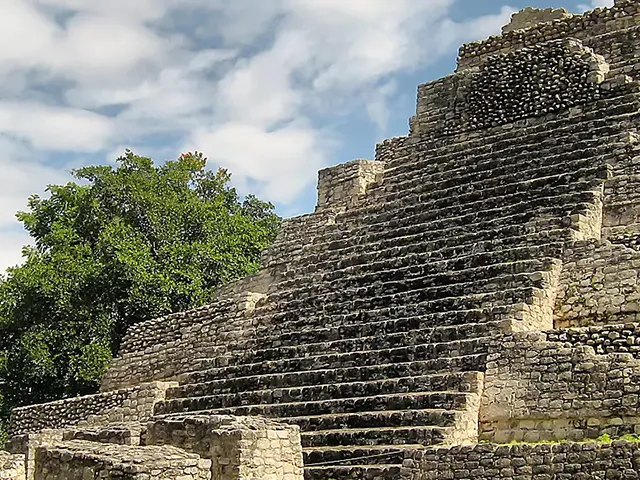 Detail_Cruise_SAmerica_Puerto_Costa_Maya3