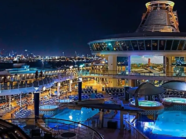 Detail_Cruise_W-Caribbean-Grandeuir2