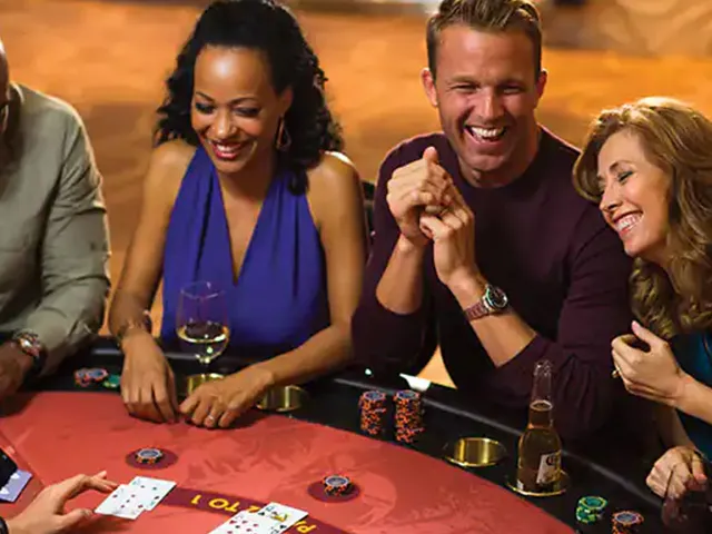 Detail_PearlCruise_EMed-1