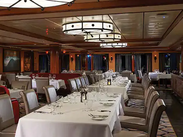 Detail_PearlCruise_EMed-6