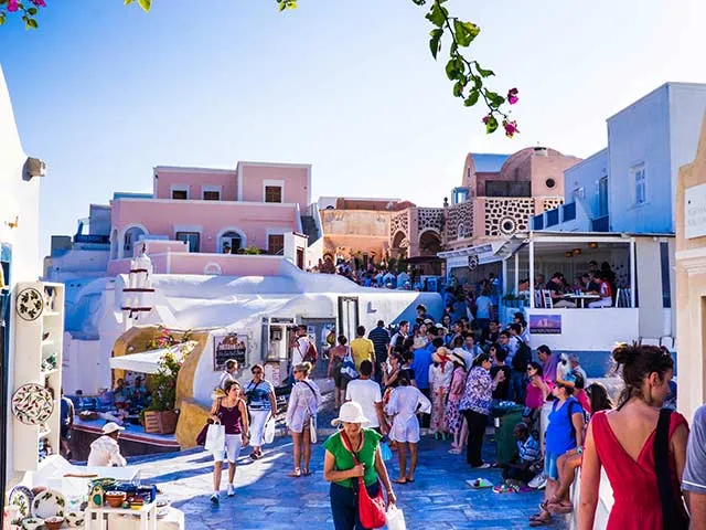 Mediterranean_detail_cruise_Santorini4